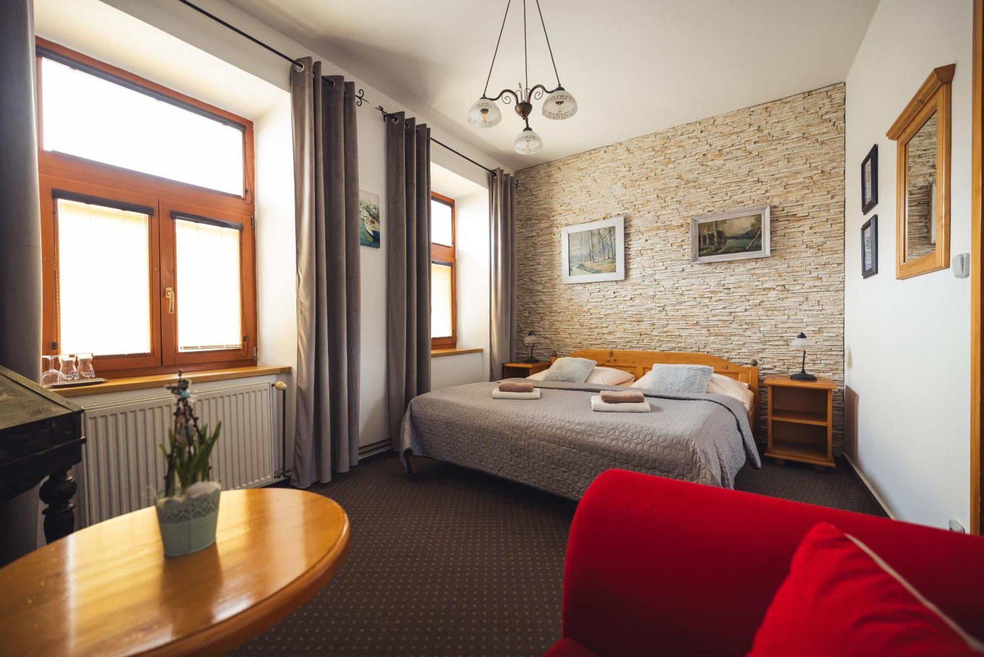 Penzion U Papousku Jindřichŭv Hradec Exteriör bild